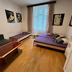 Garsoniera - Centrum U Jiraskova Namesti Apartament