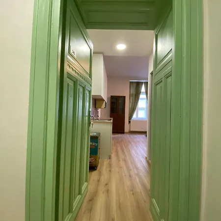 Garsoniéra Centr, Na Hradbách 118 * Ostrava