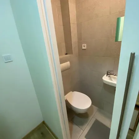 Garsoniera Centr, Na Hradbach 118 شقة