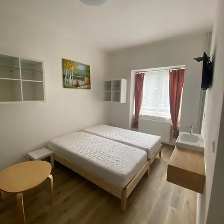Apartamento Garsoniéra Centr, Na Hradbách 118