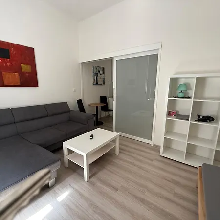 Appartamento Garsoniéra Centr, Na Hradbách 118