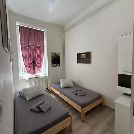 Apartamento Garsoniéra Centr, Na Hradbách 118
