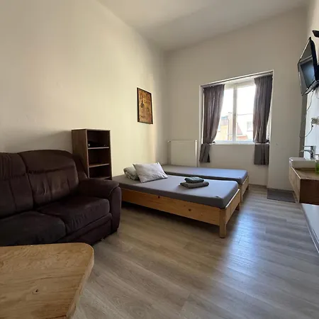 Garsoniera - Centrum U Jiraskova Namesti Apartament