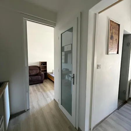 Apartmán Garsoniéra Centr, Na Hradbách 118