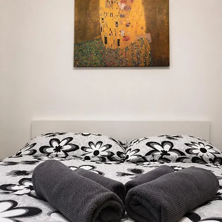 Garsoniéra Centr, Na Hradbách 118 Apartamento *